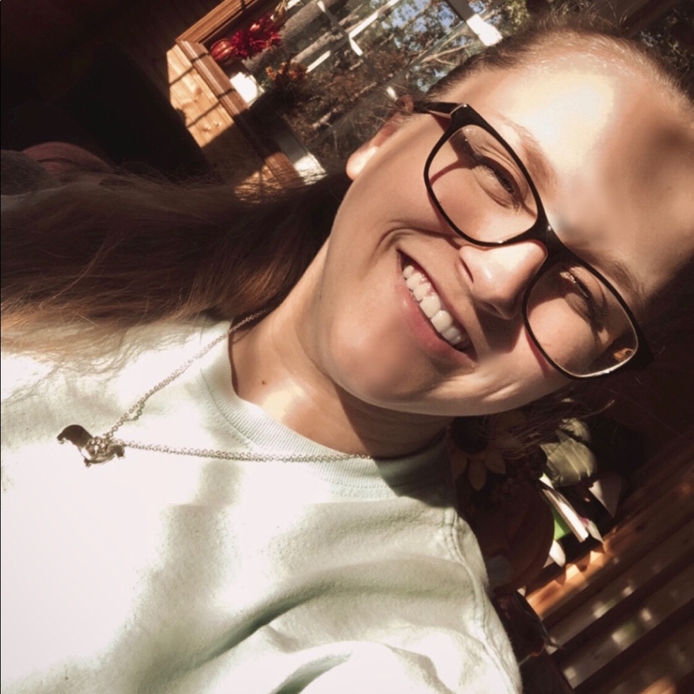 Meet your Posher, Kayleigh